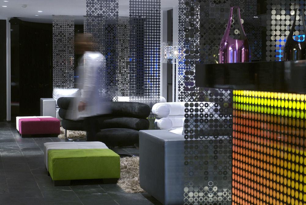 Yooma Urban Lodge Saint-Gilles المظهر الخارجي الصورة