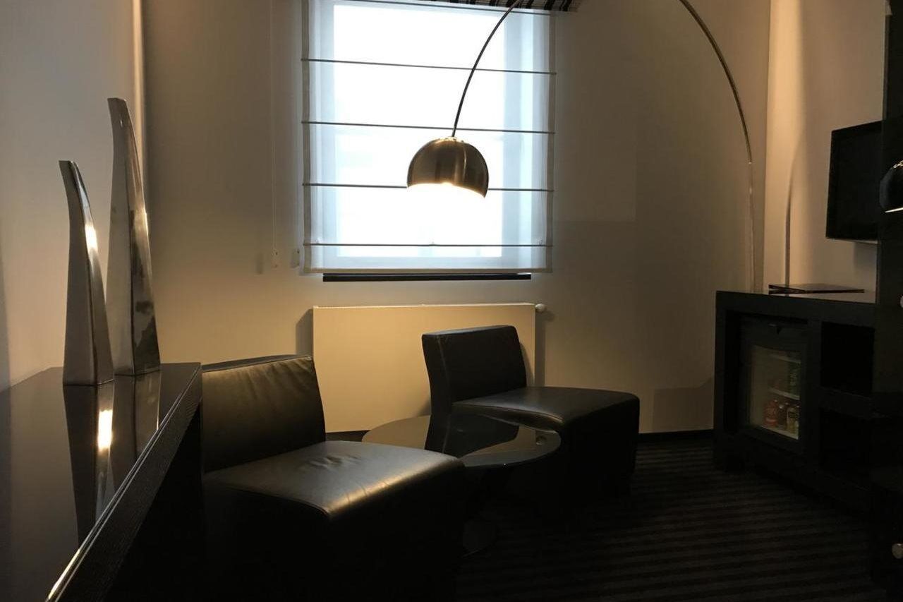 Yooma Urban Lodge Saint-Gilles المظهر الخارجي الصورة